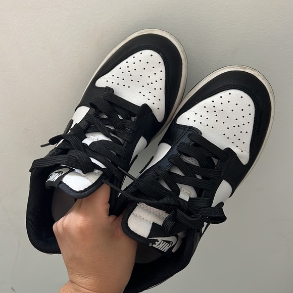 Nike dunks - Picture 2 of 4